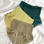 شورت کمرگنی فاق بلند
