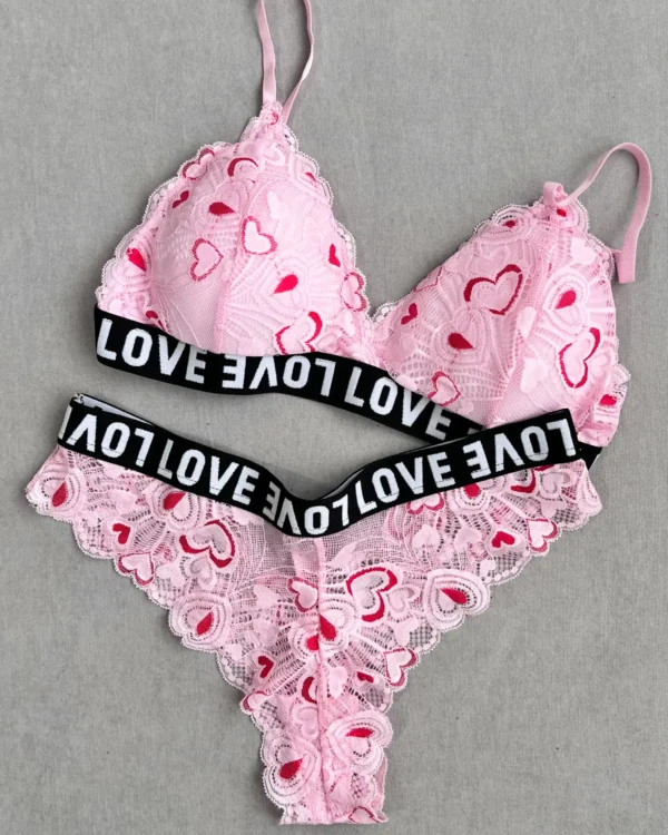 ست نیمتنه و شورت اسپورت love
