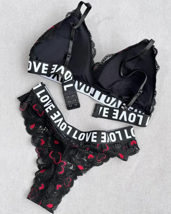 ست نیمتنه و شورت اسپورت love