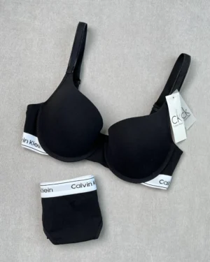 ست شورت و سوتین اسفنجی Calvin Klein کد ۱۱۰۱۵