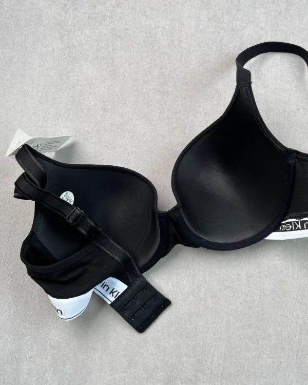 ست شورت و سوتین اسفنجی Calvin Klein کد ۱۱۰۱۵
