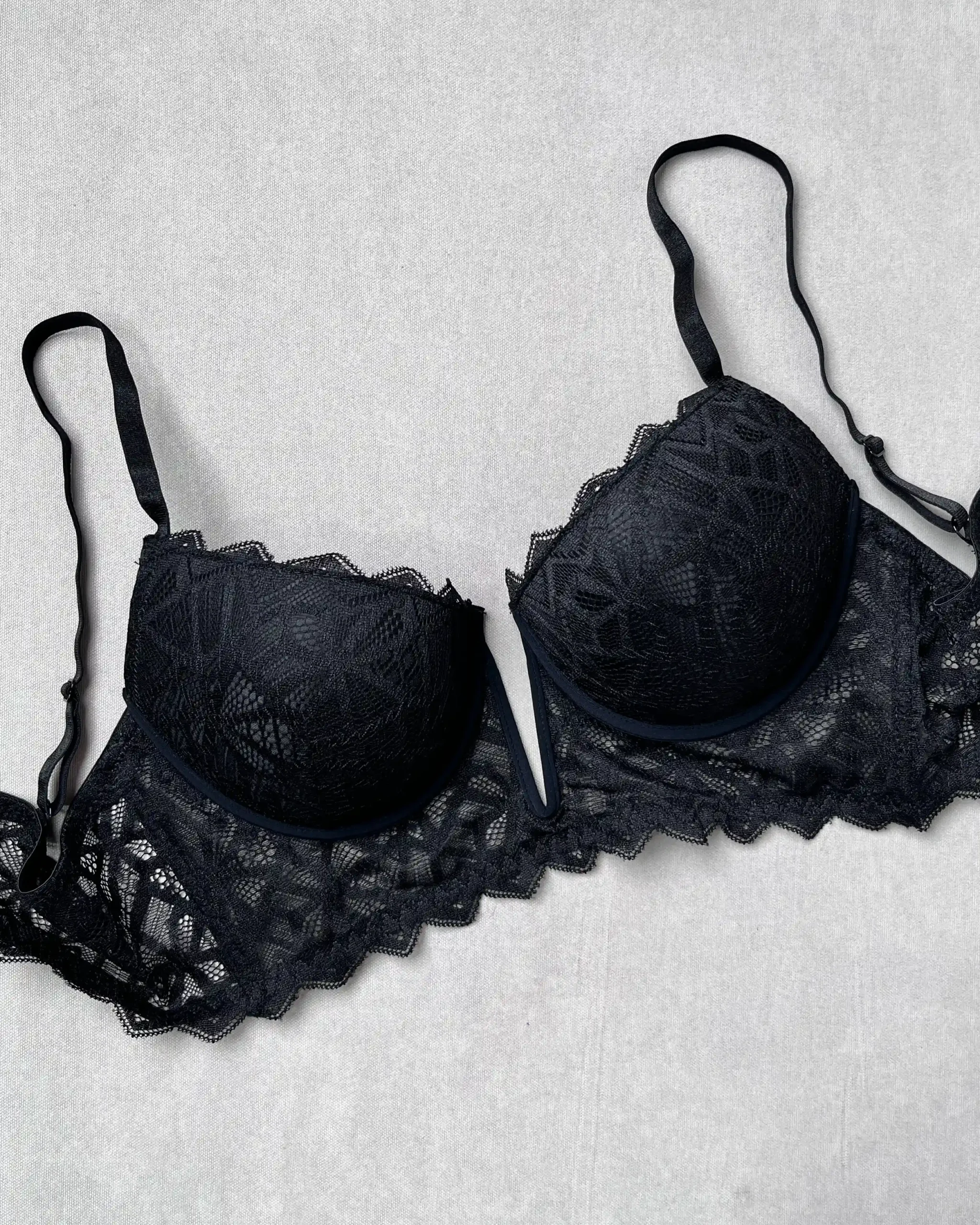 سوتین پلانچ اسفنجی کد P115 6 سوتین پلانچ اسفنجی