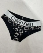 نمای نزدیک ست شورت Calvin klein