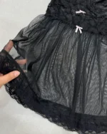 نمای نزدیک از کیفیت پارچه و دوخت پیراهن کد ۳۱۰